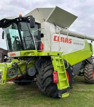 Зерноуборочный комбайн Claas Lexion 600, 2010 г.в, 2100 м/ч, б/у