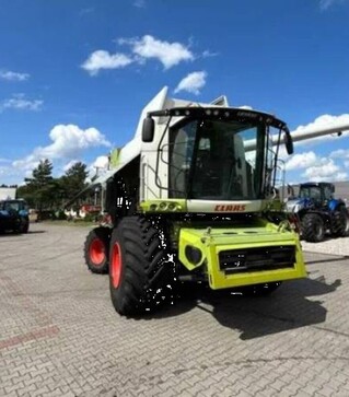 Зернозбиральний комбайн Claas Lexion 670, 2013 р.в, 2416 м/год, б/в
