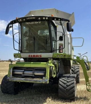 Зерноуборочный комбайн Claas Lexion 780TT, 2016 г.в, 3840 м/ч, б/у