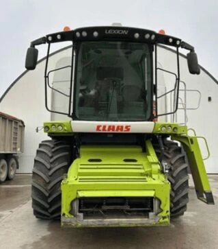 Зерноуборочный комбайн Claas Lexion 750, 2013 г.в, 2352 м/ч, б/у