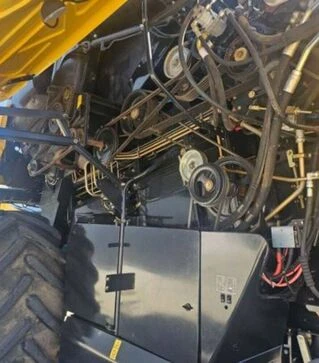Зернозбиральний комбайн New Holland CR 9080, 2012 р.в, 2993 м/год, б/в