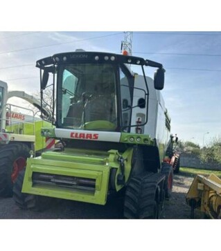 Зернозбиральний комбайн Claas Lexion 770TT, 2015 р.в, 2770 м/год, б/в