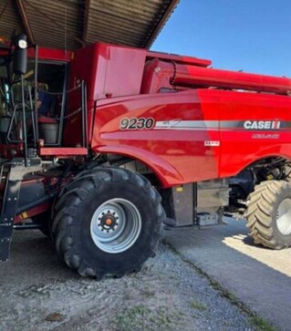 Зерноуборочный комбайн Case IH Axial Flow 9230, 2013 г.в, 2315 м/ч, б/у