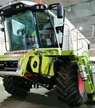Зерноуборочный комбайн Claas Lexion 580, 2007 г.в, 3760 м/ч, б/у