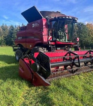 Зерноуборочный комбайн Case IH 7140, 2015 г.в, 1850 м/ч, б/у