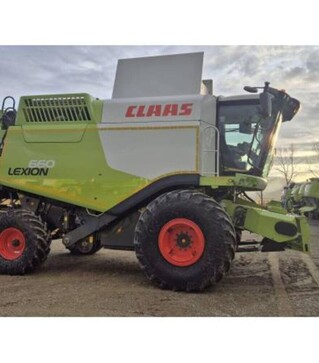 Зерноуборочный комбайн Claas Lexion 660, 2015 г.в, 2723 м/ч, б/у