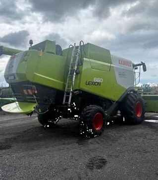 Зерноуборочный комбайн Claas Lexion 660, 2013 г.в, 2395 м/ч, б/у
