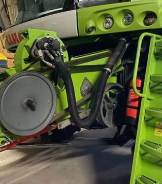 Зерноуборочный комбайн Claas Lexion 650, 2014 г.в, 2532 м/ч, б/у
