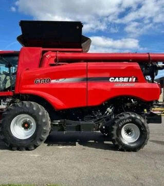Зерноуборочный комбайн Case IH Axial Flow 6140, 2015 г.в, 1120 м/ч, б/у