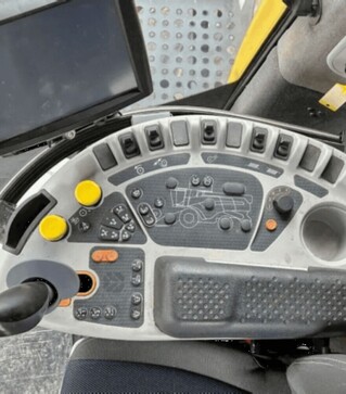 Зернозбиральний комбайн New Holland CX 8.80, 2017 р.в, 2360 м/год, б/в