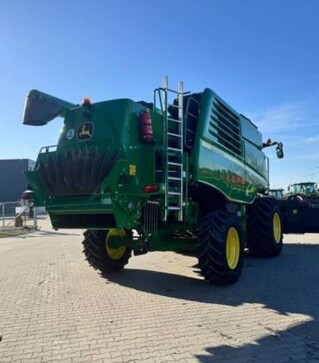 Зернозбиральний комбайн John Deere T560, 2021 р.в, 2034 м/год, б/в