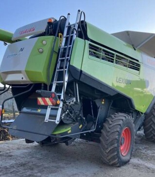 Зерноуборочный комбайн Claas Lexion 770, 2014 г.в, 2607 м/ч, б/у