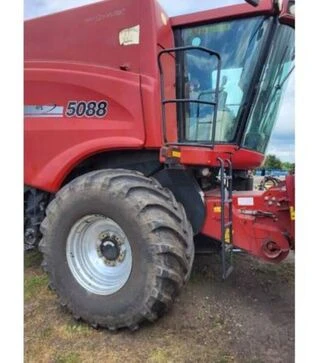Зерноуборочный комбайн Case IH 5088, 2011 г.в, 6000 м/ч, б/у