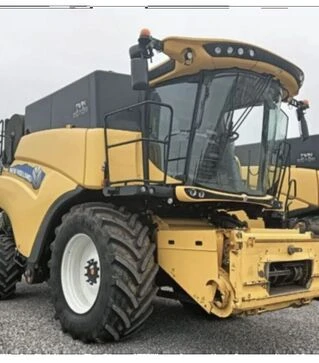 Зерноуборочный комбайн New Holland CR 7.90, 2018 г.в, 1900 м/ч, б/у