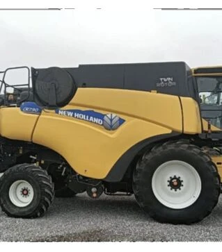 Зерноуборочный комбайн New Holland CR 7.90, 2018 г.в, 1900 м/ч, б/у