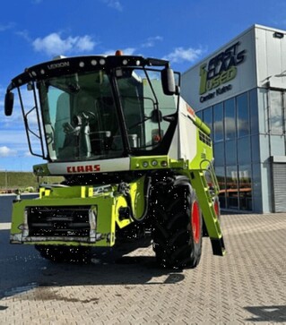 Зернозбиральний комбайн Claas Lexion 740, 2018 р.в, 2893 м/год, б/в