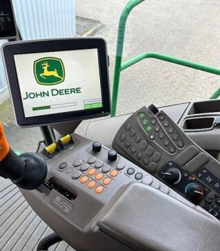 Зернозбиральний комбайн John Deere S690, 2015 р.в, 2456 м/год, б/в