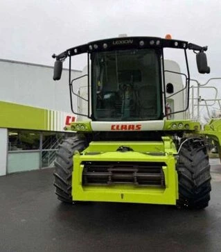 Зернозбиральний комбайн Claas Lexion 670 Montana, 2015 р.в, 2735 м/год, б/в