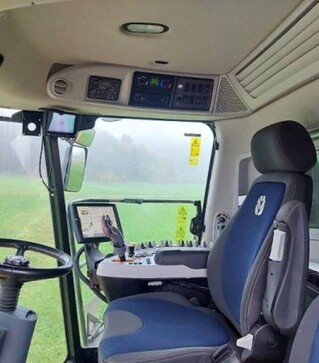 Зерноуборочный комбайн New Holland CR 9.80, 2015 г.в, 2255 м/ч, б/у