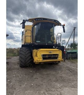Зерноуборочный комбайн New Holland CR 890, 2021 г.в, 1994 м/ч, б/у