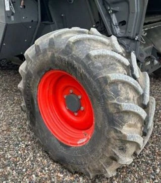 Зернозбиральний комбайн Claas Trion 530, 2023 р.в, 1090 м/год, б/в