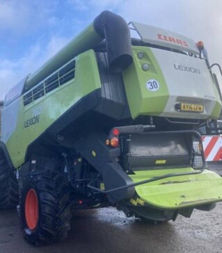 Зерноуборочный комбайн Claas Lexion 760, 2016 г.в, 1875 м/ч, б/у