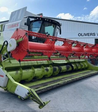 Зернозбиральний комбайн Claas Lexion 670, 2017 р.в, 1513 м/год, б/в