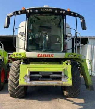 Зерноуборочный комбайн Claas Lexion 740, 2015 г.в, 1465 м/ч, б/у