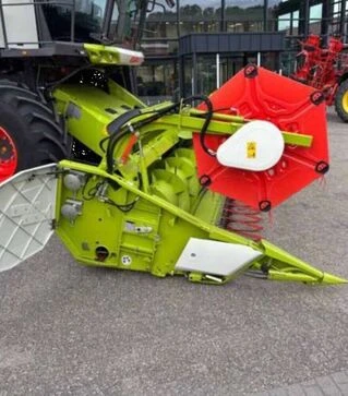 Зернозбиральний комбайн Claas Trion 530, 2022 р.в, 157 м/год, б/в