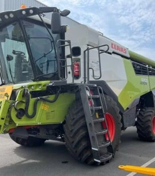 Зерноуборочный комбайн Claas Lexion 6700, 2022 г.в, 1750 м/ч, б/у