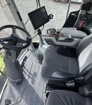 Зернозбиральний комбайн Claas Lexion 7400, 2021 р.в, 1070 м/год, б/в