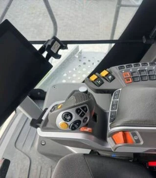 Зернозбиральний комбайн Claas Lexion 6700, 2020 р.в, 1700 м/год, б/в