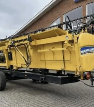 Зернозбиральний комбайн New Holland CX8.85, 2016 р.в, 930 м/год, б/в