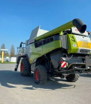 Зернозбиральний комбайн Claas Lexion 7400, 2020 р.в, 1145 м/год, б/в