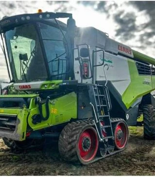 Зернозбиральний комбайн Claas Lexion 7600, 2022 р.в, 700 м/год, б/в