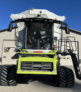 Зернозбиральний комбайн Claas Lexion 8700TT, 2021 р.в, 1173 м/год, б/в