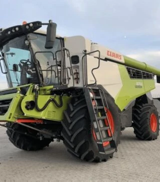 Зернозбиральний комбайн Claas Lexion 8700, 2022 р.в, 155 м/год, б/в