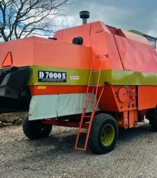 Зернозбиральний комбайн Dronningborg D 7000 S м/год, б/в