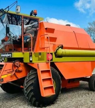 Зернозбиральний комбайн Dronningborg D 7000 S м/год, б/в