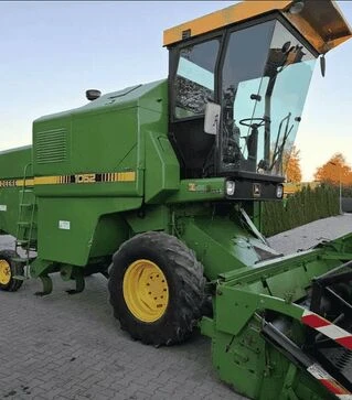 Зерноуборочный комбайн John Deere 1052, 1984 г.в, 5000 м/ч, б/у