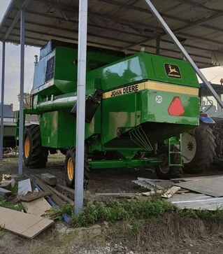 Зерноуборочный комбайн John Deere 1075, 1987 г.в, 5000 м/ч, б/у