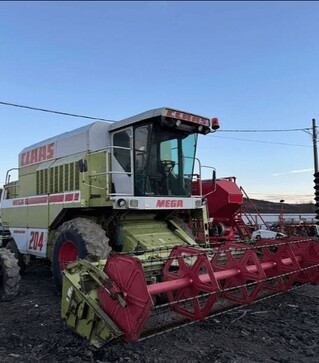 Зерноуборочный комбайн Claas Mega 204, 1995 г.в, 3250 м/ч, б/у