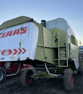 Зерноуборочный комбайн Claas Mega 204, 1995 г.в, 3250 м/ч, б/у