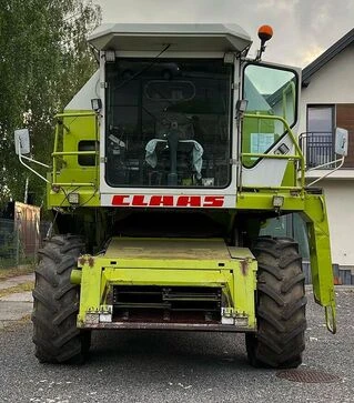 Зернозбиральний комбайн Claas Dominator 86, 1986 р.в, 5000 м/год, б/в