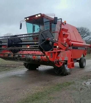 Зернозбиральний комбайн Dronningborg D 7500, 1992 р.в, 2800 м/год, б/в