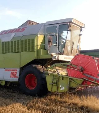 Зерноуборочный комбайн Claas Dominator 108 SL, 1989 г.в, 5000 м/ч, б/у