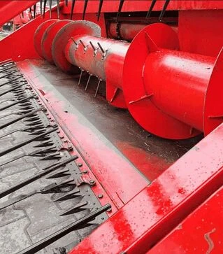 Зернозбиральний комбайн Massey Ferguson 23, 1995 р.в, 5000 м/год, б/в