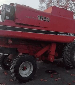 Зернозбиральний комбайн Case IH 1660, 1987 р.в, 3300 м/год, б/в