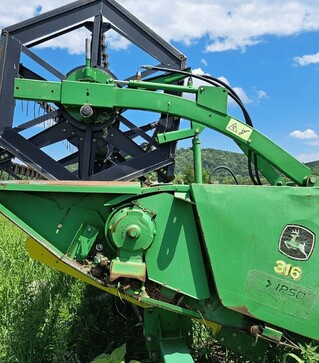 Зернозбиральний комбайн John Deere 1470, 2011 р.в, 5300 м/год, б/в