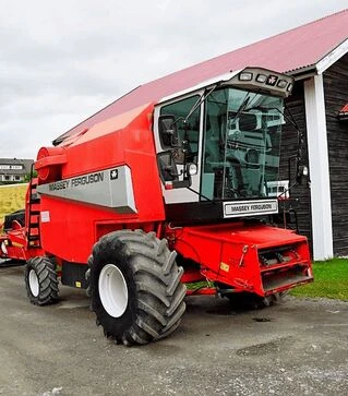 Зерноуборочный комбайн Massey Ferguson 7238, 2001 г.в, 1608 м/ч, б/у